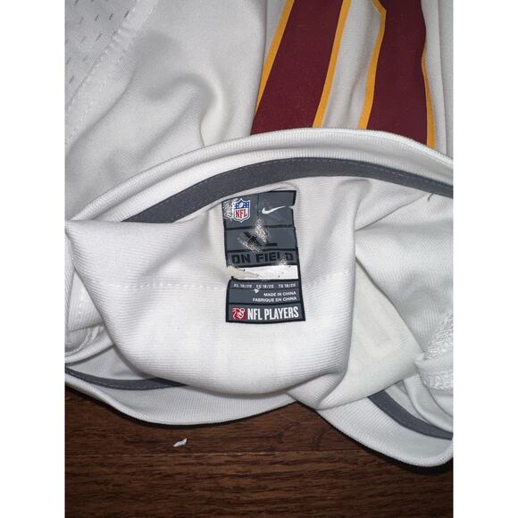 NWT NFL Washington Redskins Jersey Robert Griffin III #10 Youth XL Collectors - Picture 12 of 15